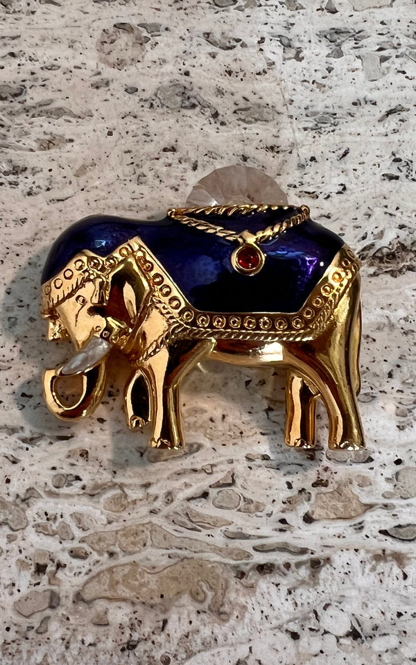 Vintage 90s Elephant Brooch