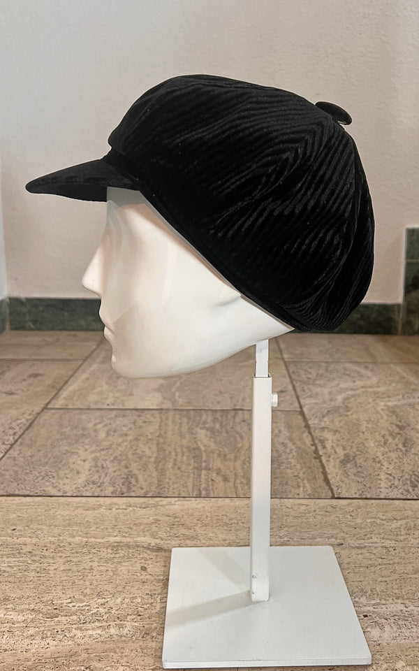 Vintage MENS Black Baker Boy Hat