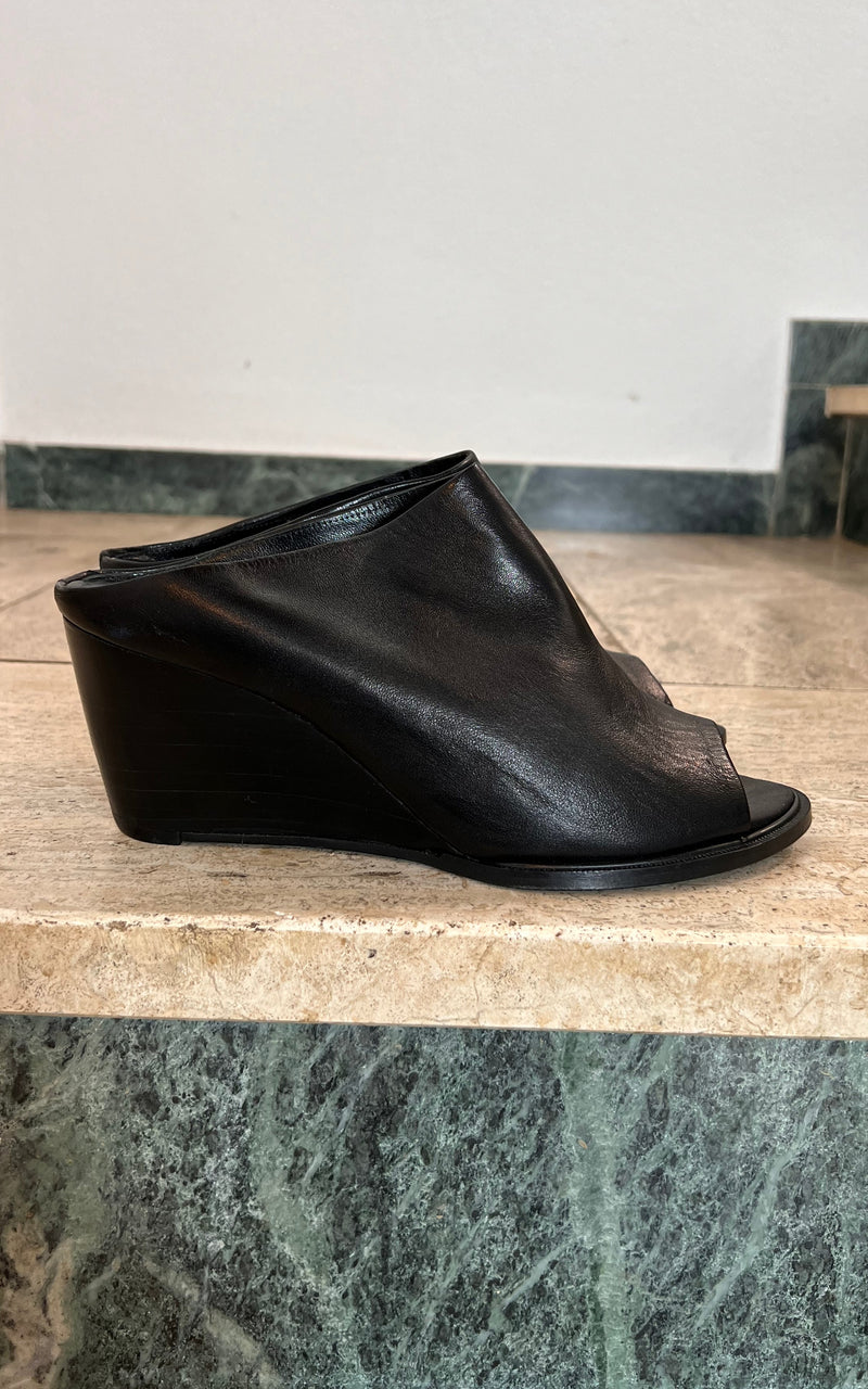 Vintage Robert Clergerie Wedges 40