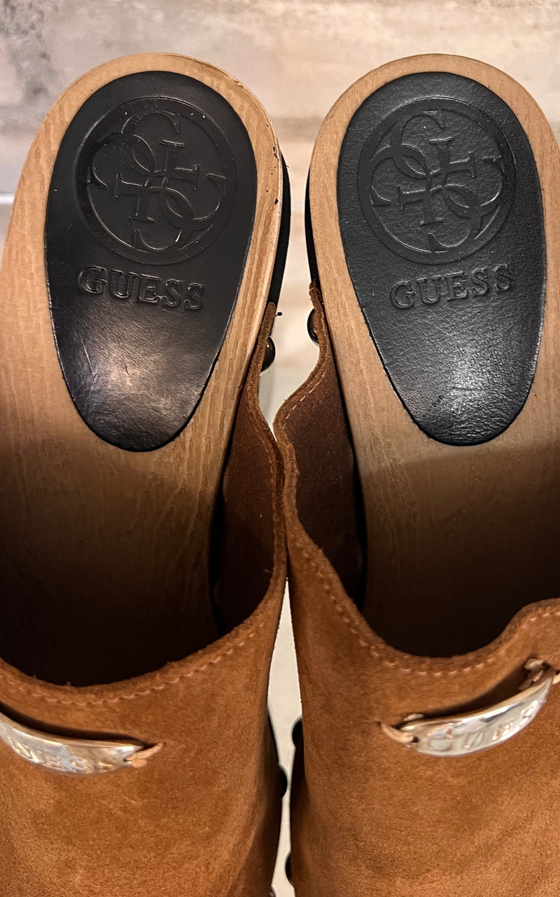 Vintage Y2K Guess Clogs 40