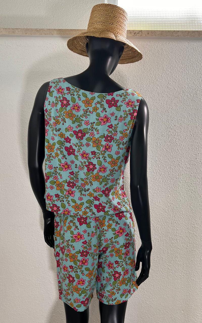 Vintage 60s 2 Piece Flower Set