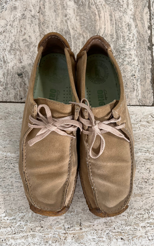 Vintage 90s Clarks Wallabee 39