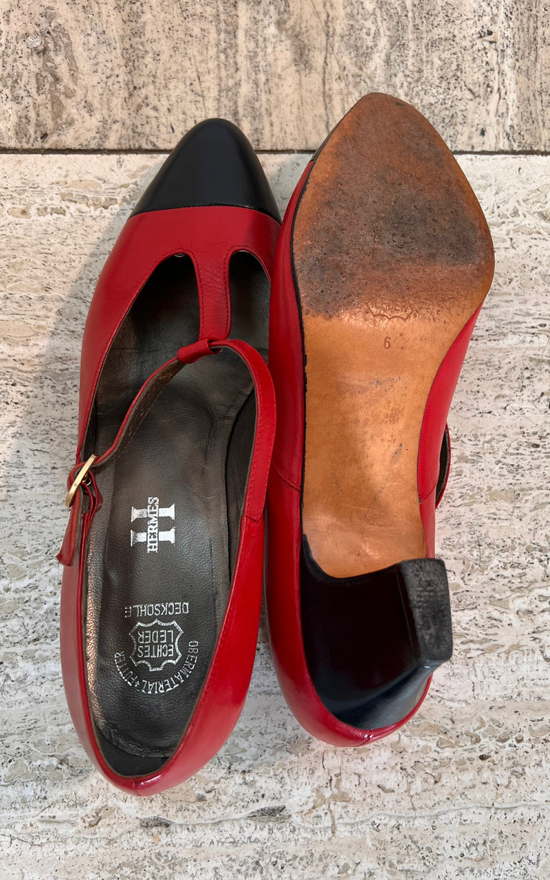 Vintage Mary Janes 38