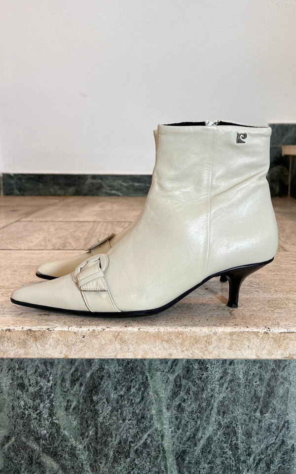 Vintage Pierre Cardin Boots 38