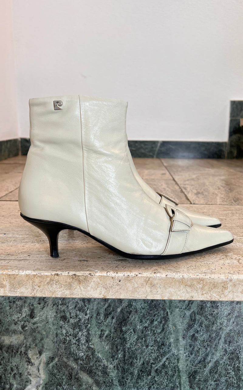 Vintage Pierre Cardin Boots 38