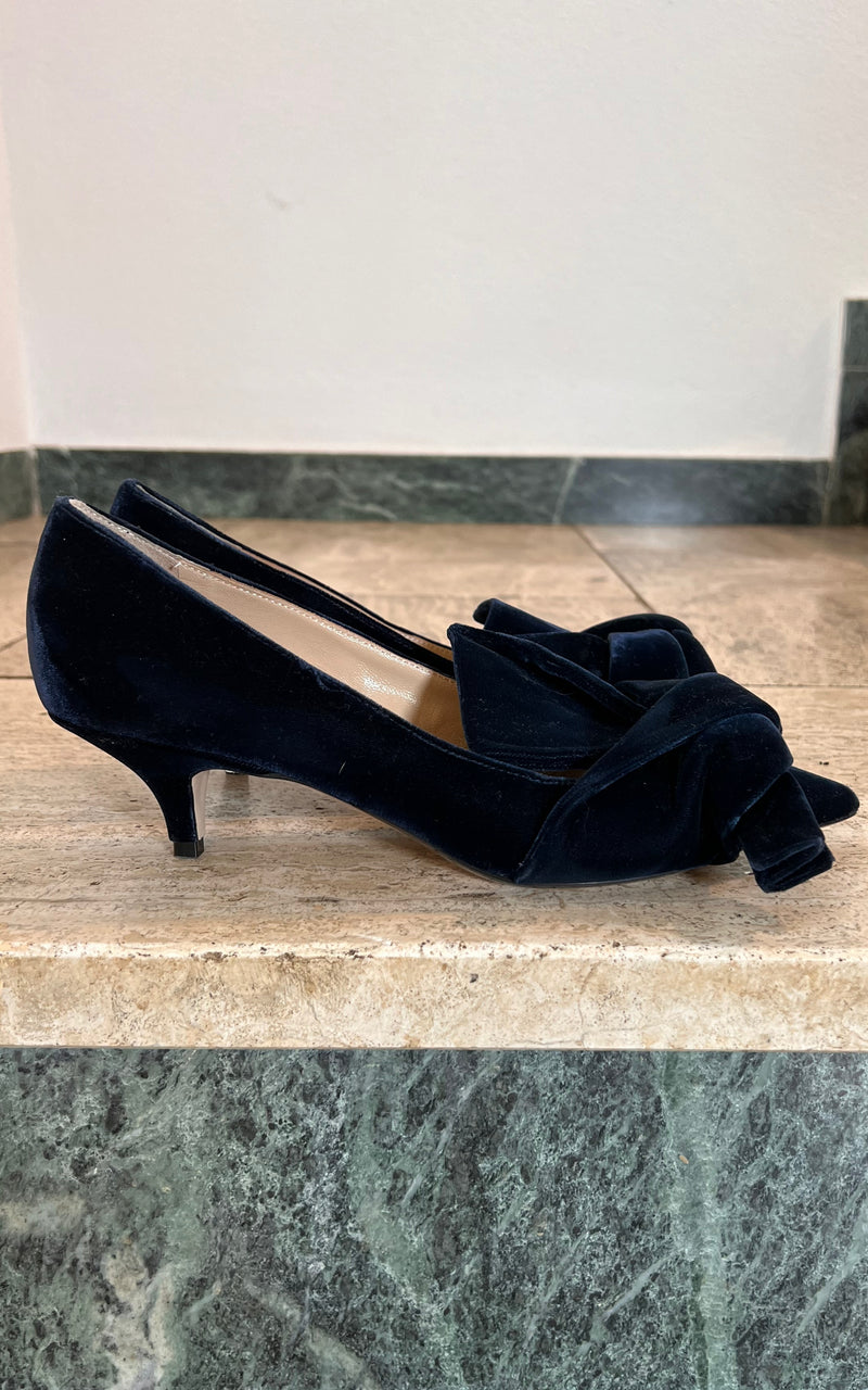 No.21 Velvet Bow Mules 38